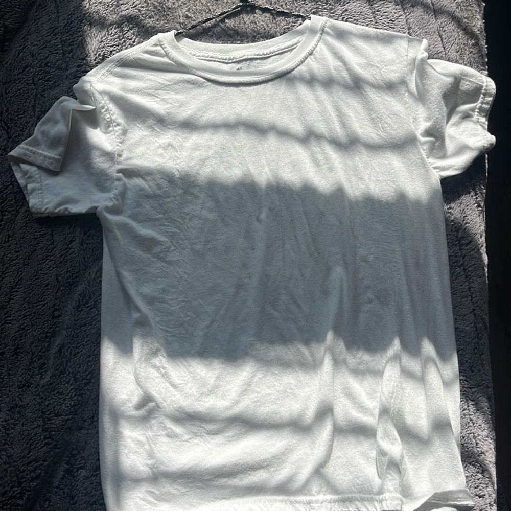 haynes xl white tee